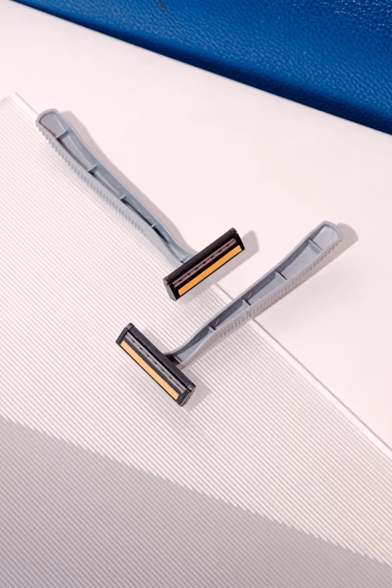 Image 8 of ROX II Twin-Blade Razor